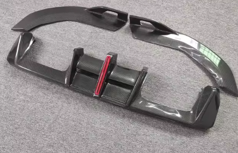 Diffuseur Arrière Carbone Véritable Style AE – Pour BMW M3 (G80) & M4 (G82) 2021-2024